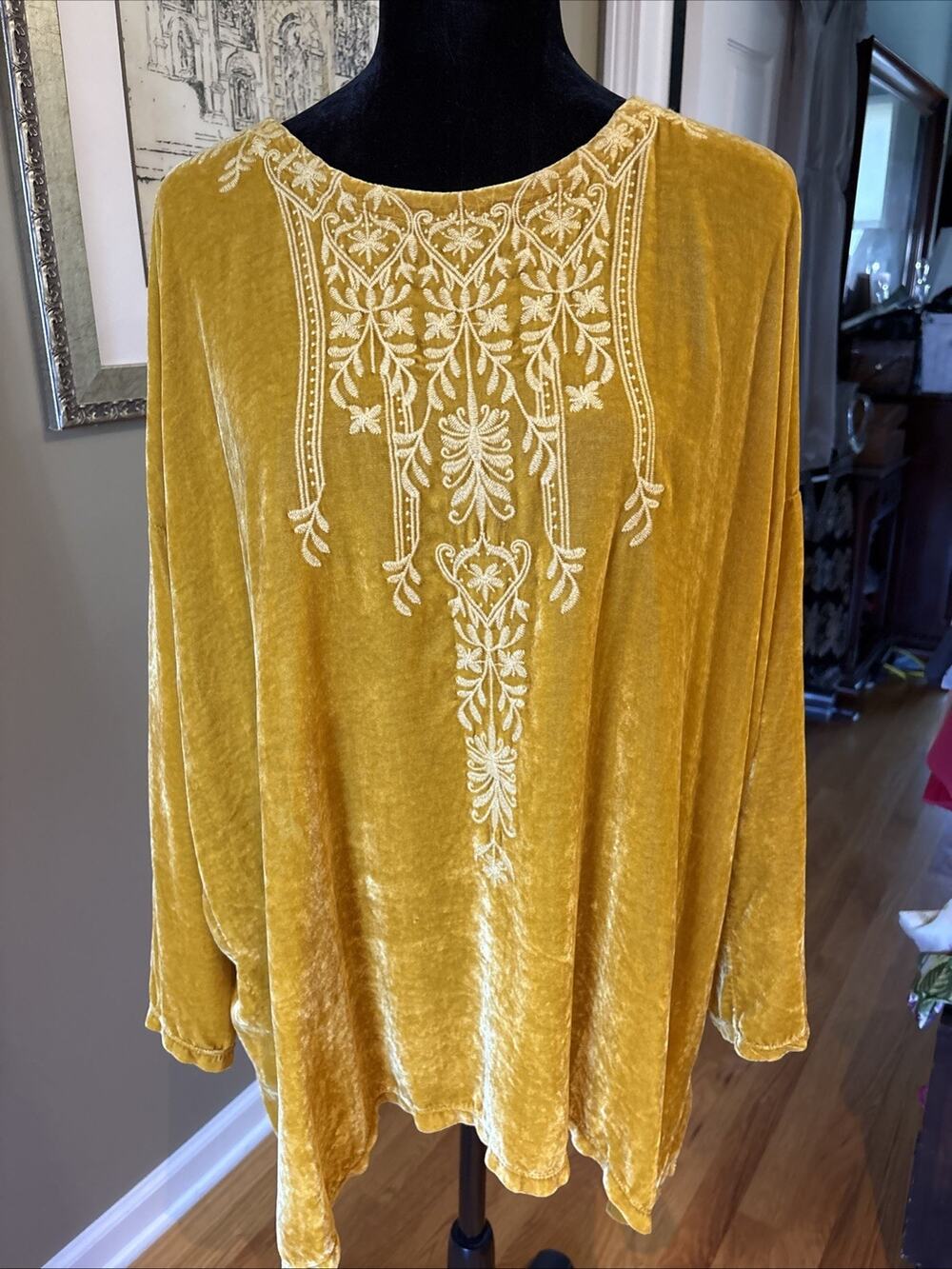 Johnny Was Antonella Mustard Gold Velvet Embroidered Tunic Blouse Top Sz M long